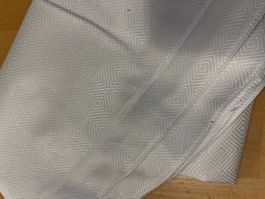 Tischtuch weiss, rund, ca 150 cm