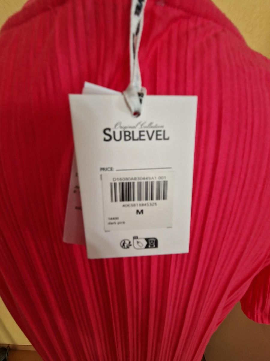 Vestiti: Sublevel Kleid, Grösse M, NEU mit Etikett – Nuovo e nell'imballaggio originale da Hittnau venduto da Katzenherz 2