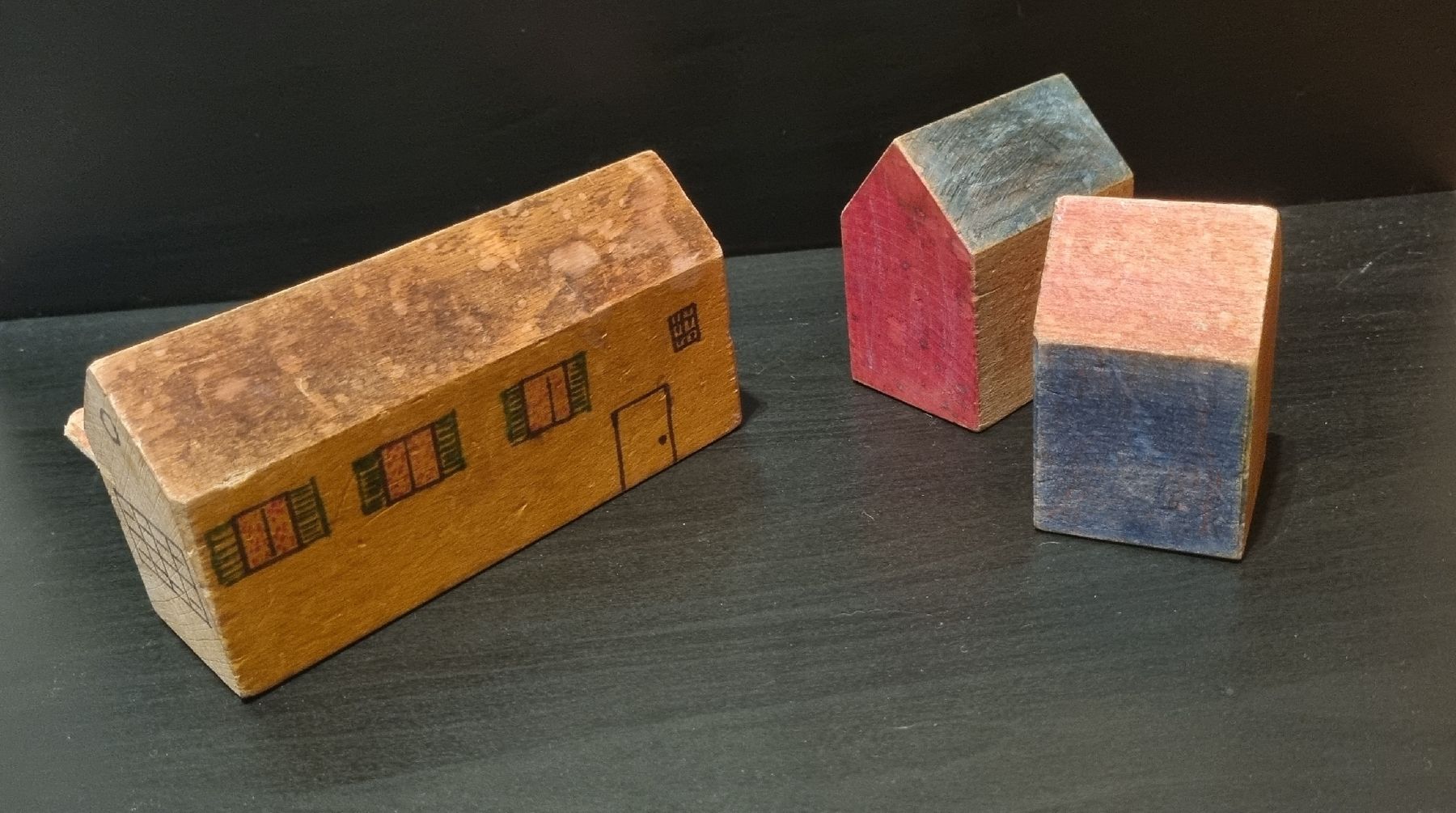 Giocattoli: Holzhaus Bahnhof - vintage Mini Häuser – Usato da Affoltern am Albis venduto da thingsANDthings 3