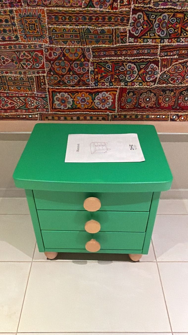Ikea Nachttische: Table de chevet IKEA – Gebraucht aus La Croix (Lutry) von patricia150392 2
