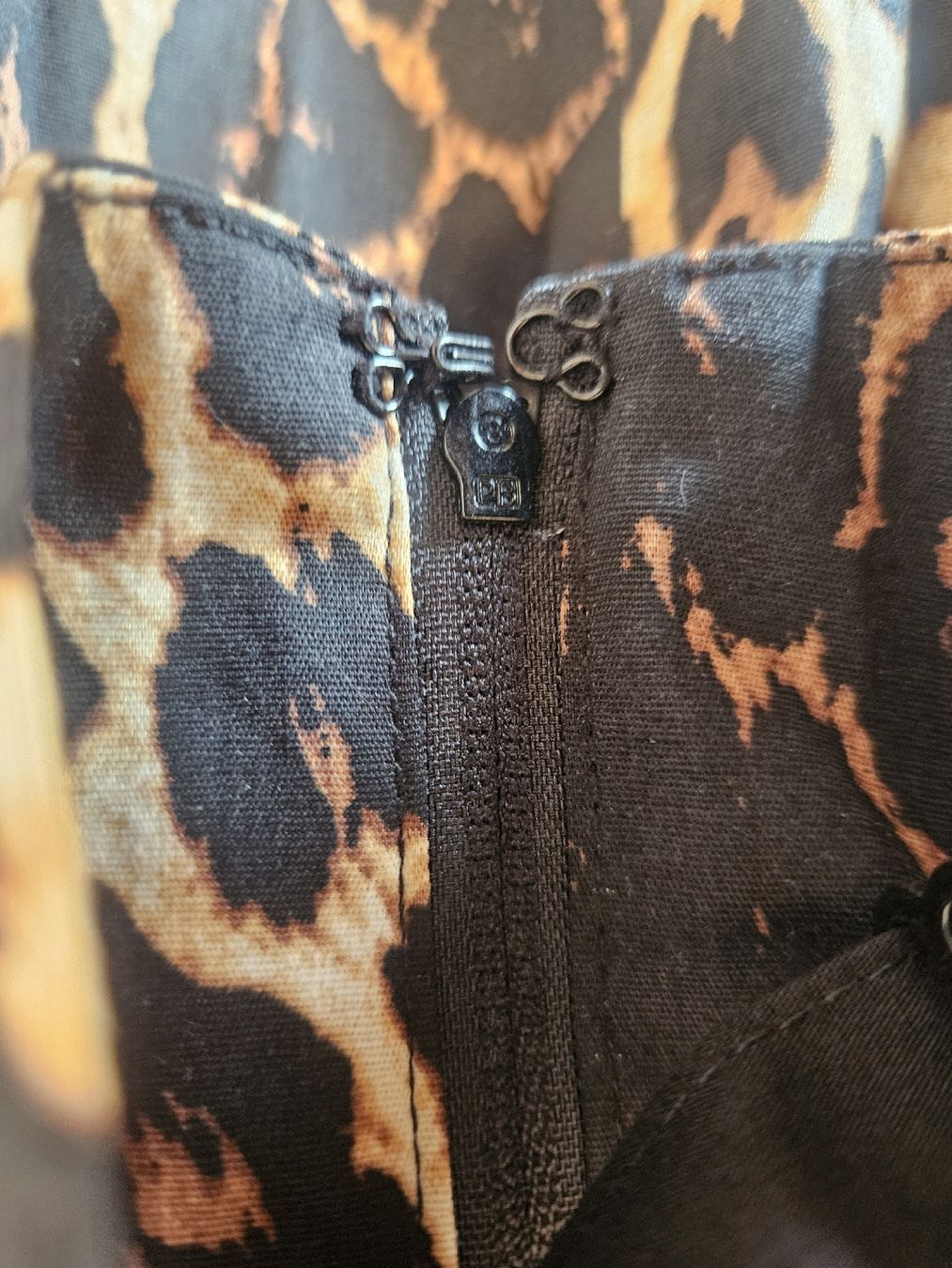 Kleider: Kurzes Kleid – Neu (gemäss Beschreibung) aus Sursee von sop_vxr7 5