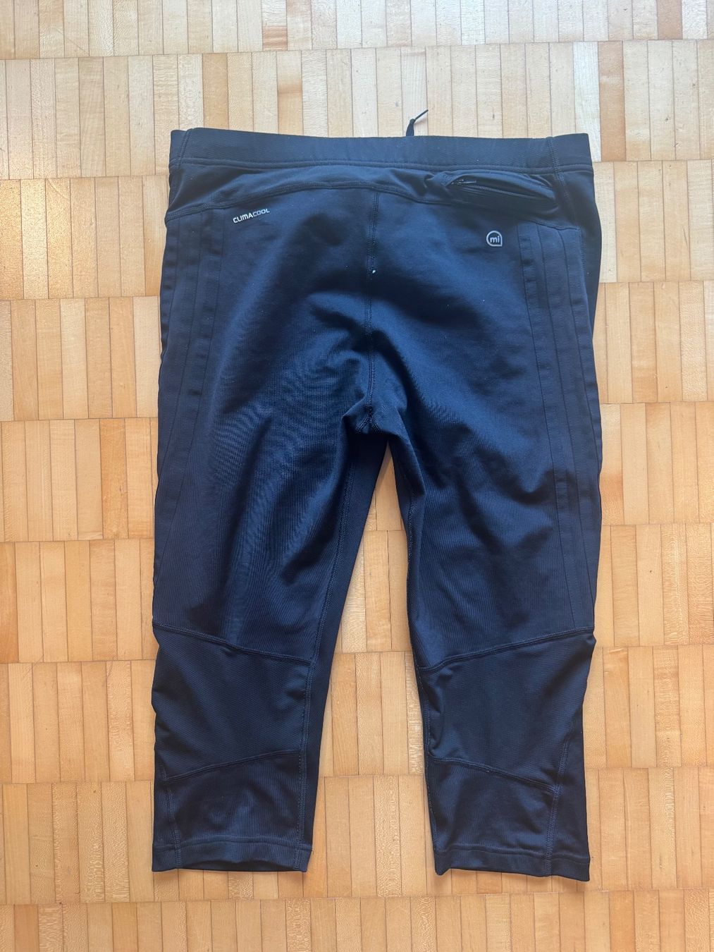 Adidas Pantaloni: Adidas Supernova L – Usato da Zürich venduto da emr6 1