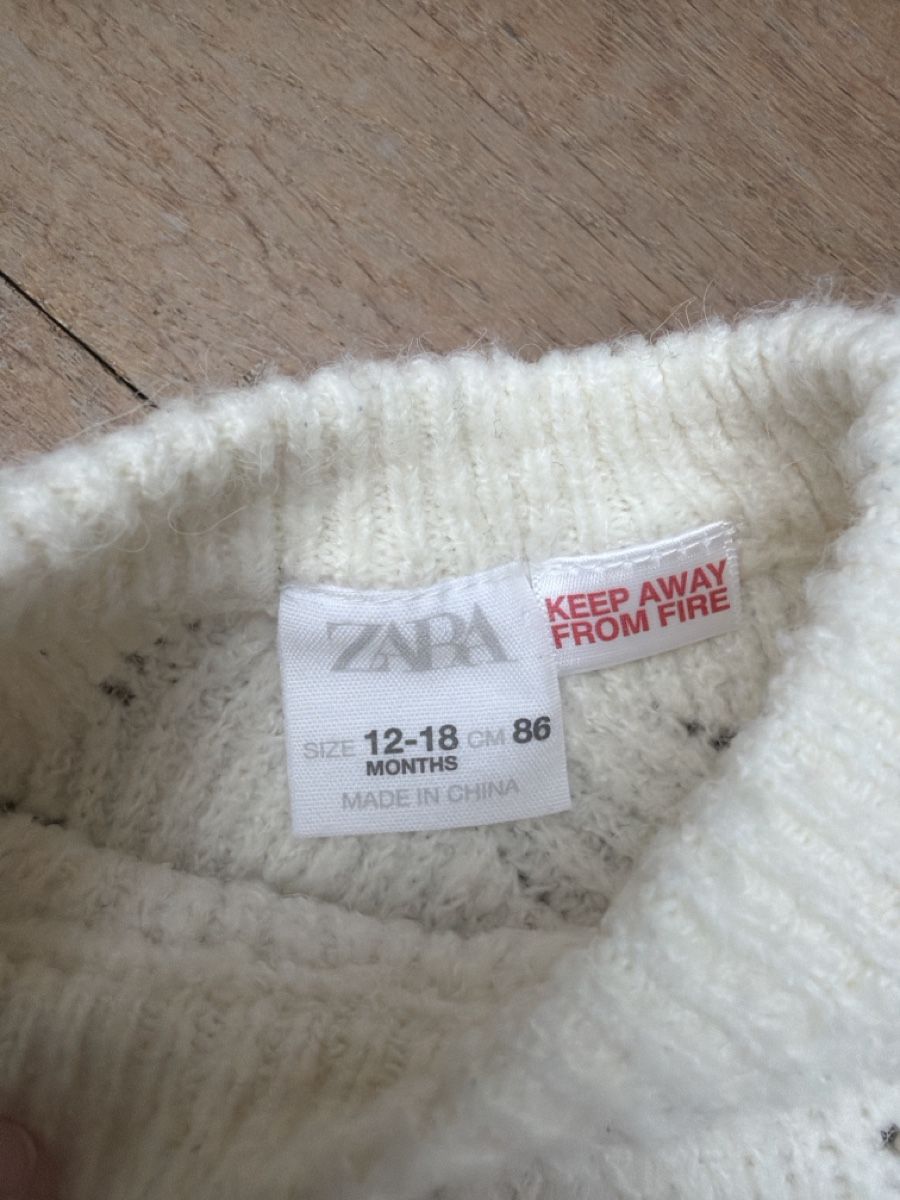 Zara Pullover & Sweatshirts: ZARA pull 86-92 – Gebraucht aus Cartigny von l.luckuit 2