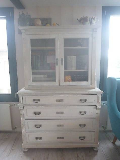 Buffets: altes Buffetmöbel, Shabby Chic – D'occasion à Neu St. Johann par Isputnik