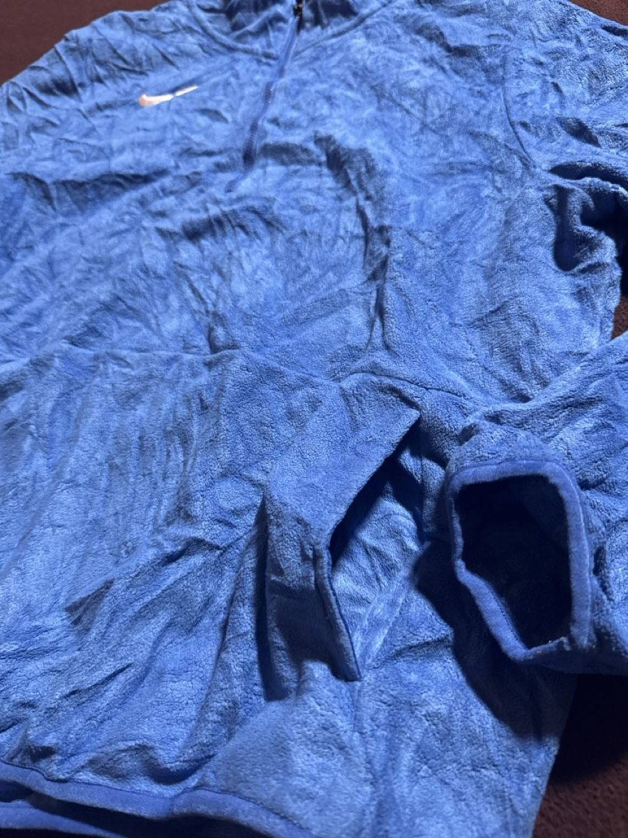 Nike Pullover & Sweatshirts: Pull Nike bleu avec fermeture éclair taille L  – Neu (gemäss Beschreibung) aus Cressier FR von per_95ld 2