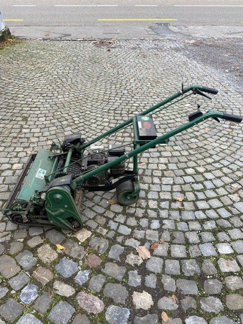 EARTHWISE Handspindelmäher 16 Zoll (41 Cm) Mit 7 Klingen & Fangkorb - Leiser, Umweltfreundlicher Rasenmäher