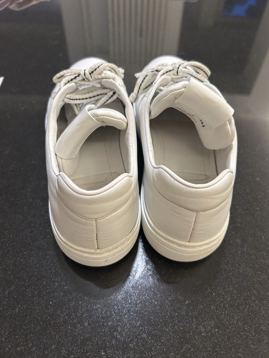 Church's Scarpe da donna: Church's Sneaker weiss Leder Gr. 39.5  – Usato da Allschwil venduto da Stini 1