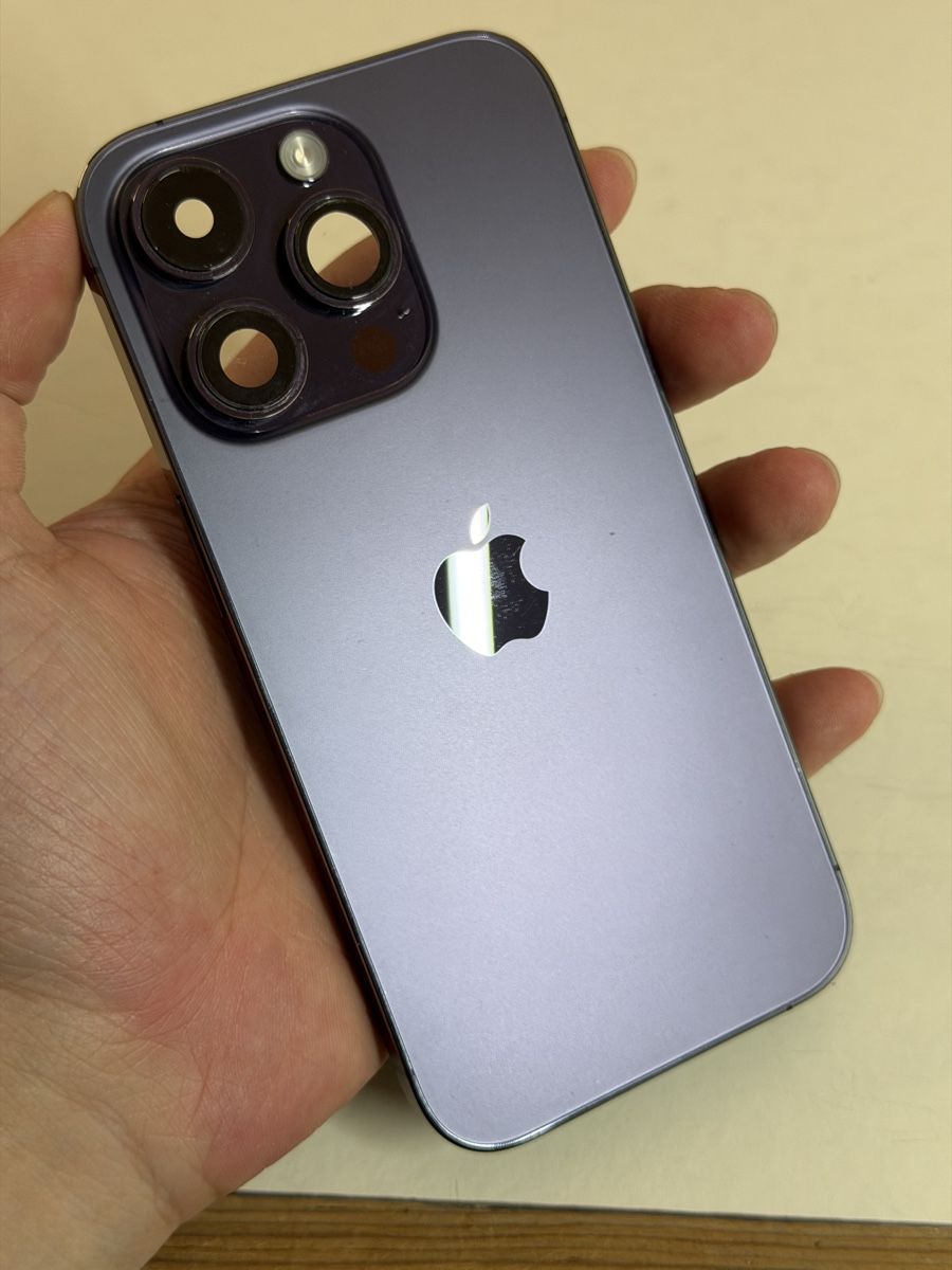 Apple Handys / Smartphones: Komplett iPhone 14 Pro Gehäuse Pulled  – Gebraucht aus Chur von beverlyone