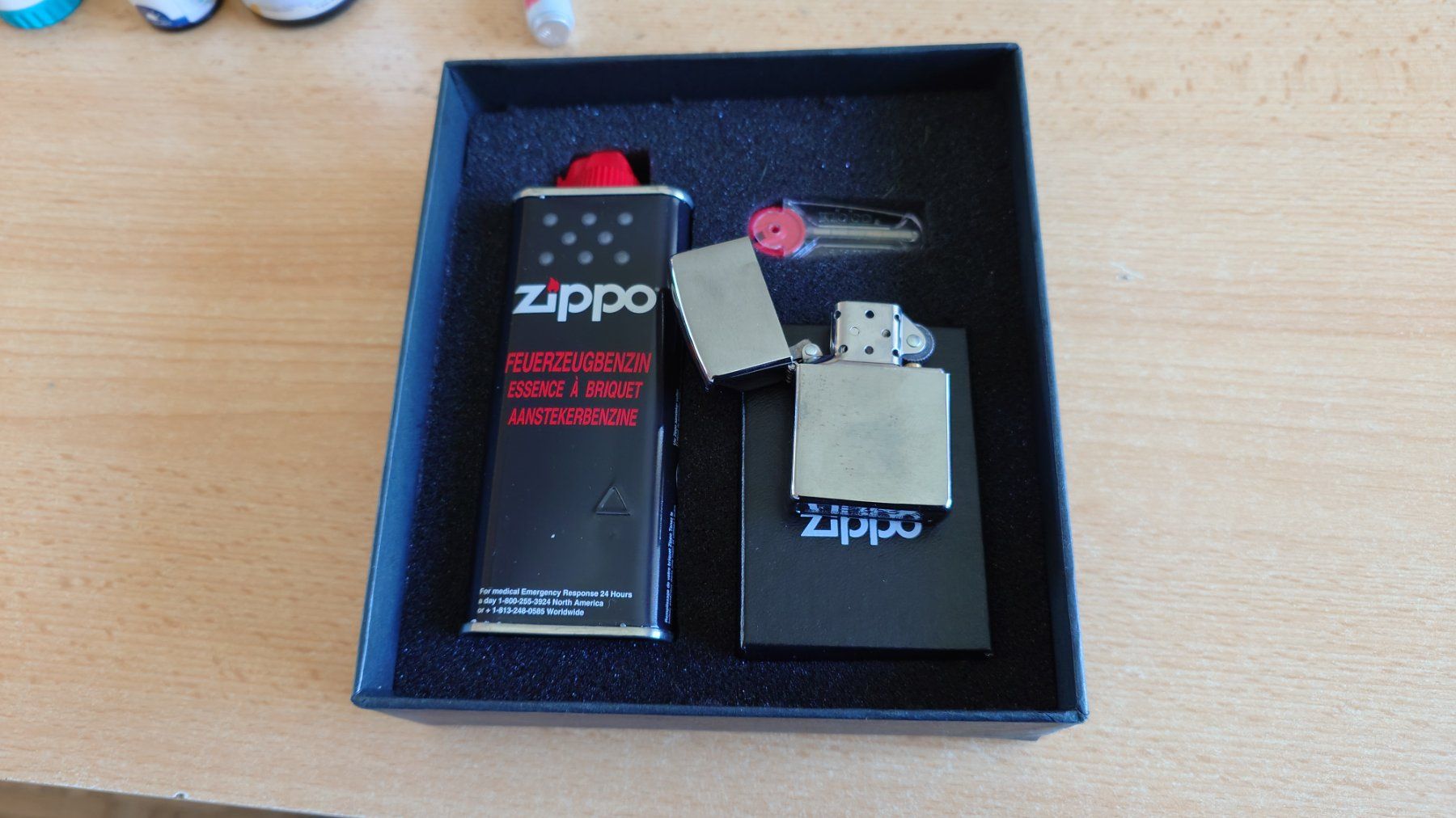 Zippo Feuerzeuge: Zippo Feuerzeug – Neu und originalverpackt aus Wetzikon ZH von hikiwake 2
