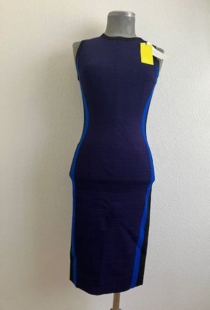 Robe Karen Millen T S