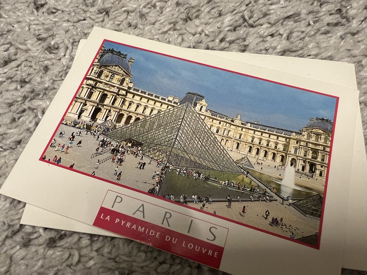 Cartoline postali: 90er-Jahre Postkarten-Set Paris, Rom, Budapest, Amsterdam – Nuovo e nell'imballaggio originale da Bülach venduto da zrh81 3