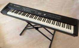 Piano Roland RD-700GX