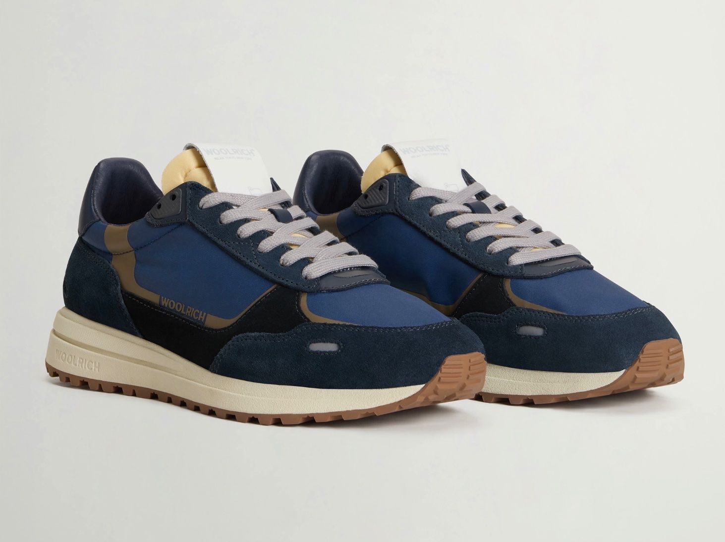Scarpe da uomo: WOOLRICH Retro Sneaker Gr. 42 – Usato da Cornol venduto da piemkai 1
