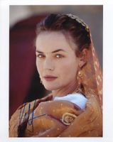 Connie Nielsen Autogramm signiert Foto 20x25cm
