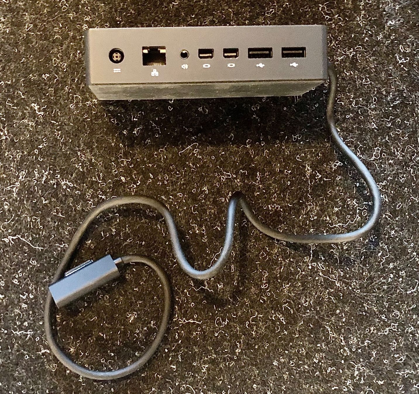 Microsoft Dockingstation: Microsoft Surface Dock (Model 1661) – Neu (gemäss Beschreibung) aus zug von tri_sy2l 7