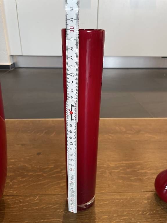 Vase & Récipients: Blumenvasen rot – D'occasion à Ruswil par syb_sns9 2