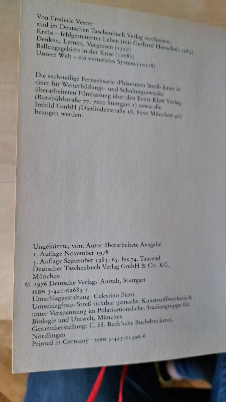 Libri: Klassiker. Frederic Vester: Phänomen Stress – Usato da Zürich venduto da chusel 2