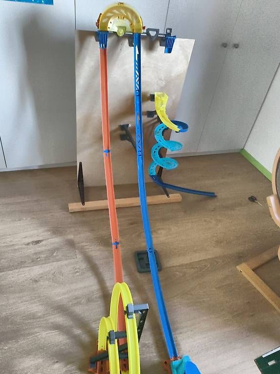 Piste: Circuit Hotwheels – Usato da Champagne venduto da jan_vcd5