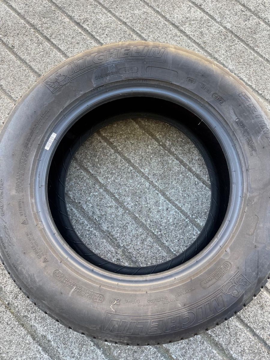 Pneumatici & Ruote complete: 4 Pneu – Usato da Landquart venduto da Toyota5 5
