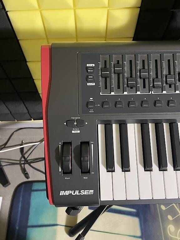 Instruments de musique: Novation Impulse49 – D'occasion à Emmen par doresa-3 1