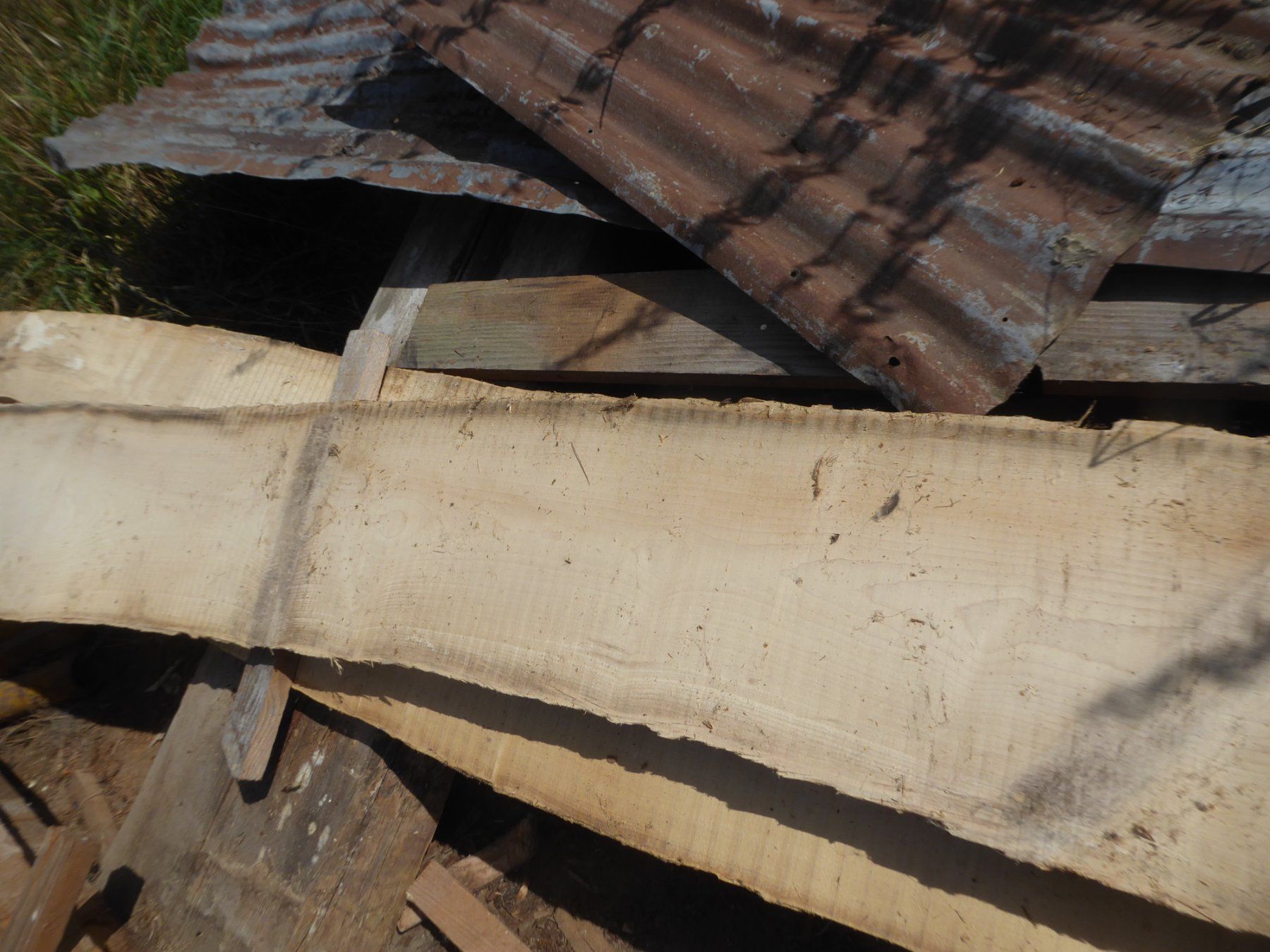 Articoli in legno: Eschenbrett 4 cm – Usato da Sumiswald venduto da Hennri1 2