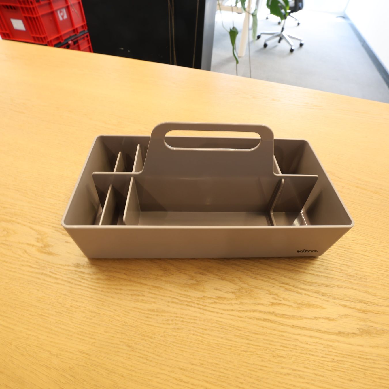 Recipients et similaires: Vitra Toolbox Aufbewahrungsbox, Beige – D'occasion à Affoltern am Albis par Zapro 2