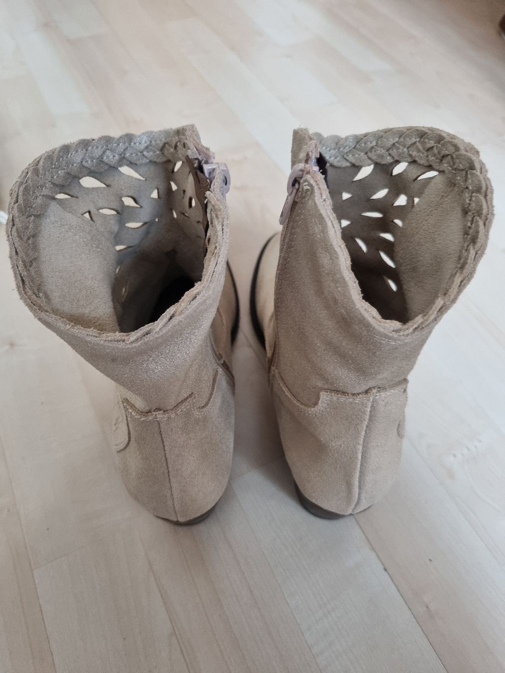 Scarpe da donna: Stiefeletten – Nuovo (secondo la descrizione) da Jegenstorf venduto da dau_ct8d 1