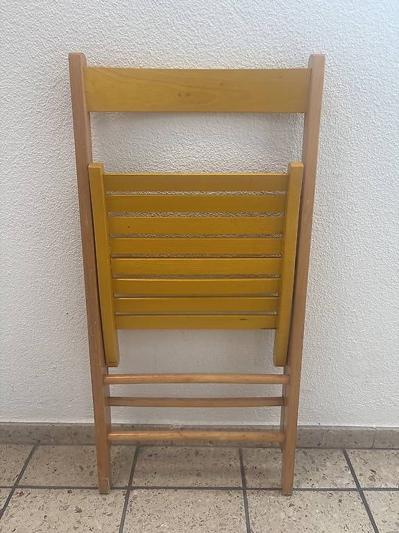Sedie: Klappstuhl aus Holz – Usato da Zürich venduto da Tamara066 2