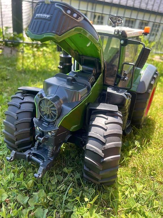 Trattori: Bruder Traktor Fendt1050 – Usato da Eschenbach SG venduto da Nadja0204 3