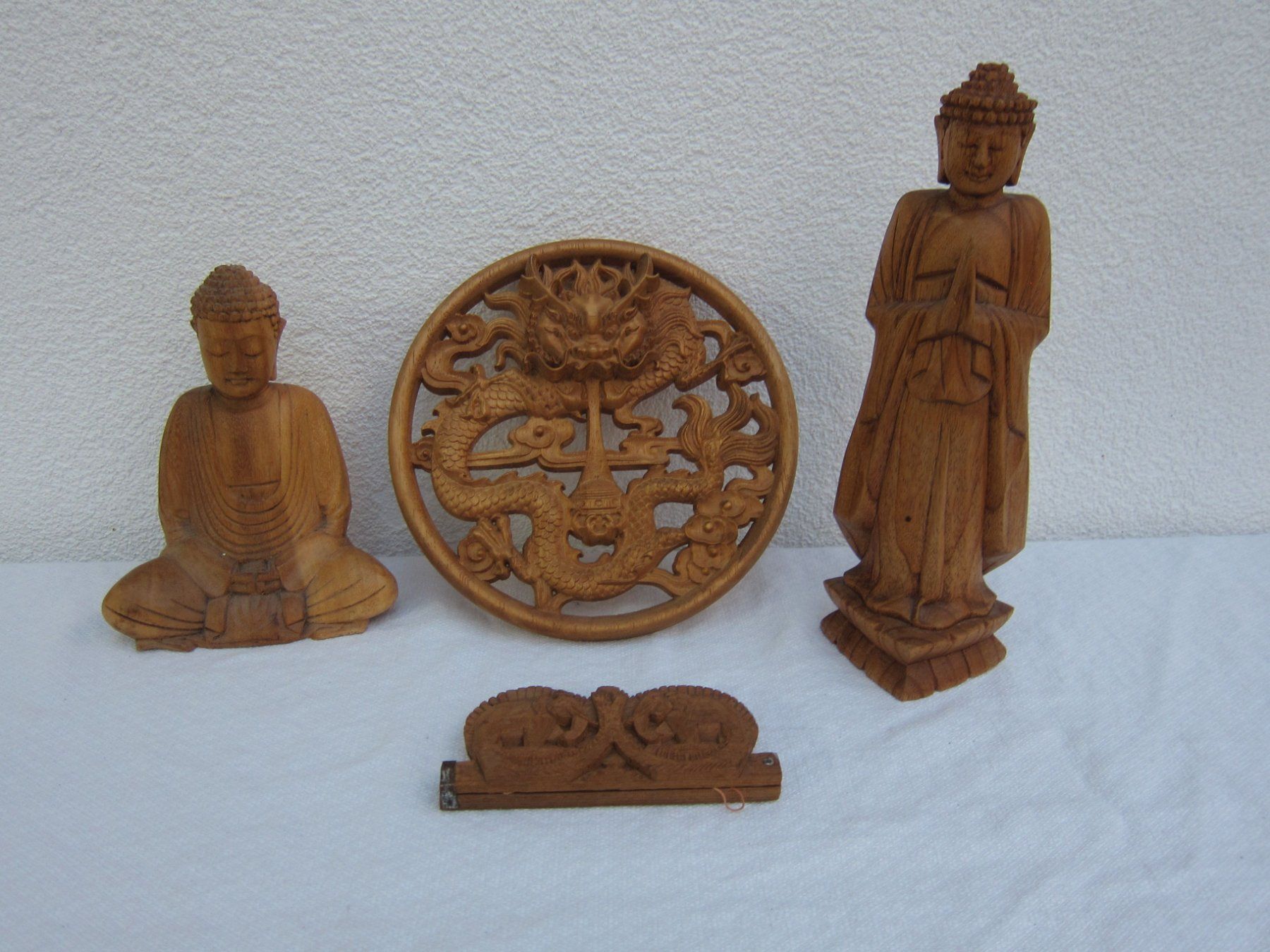 Statuette: DEKORATION AUS HOLZ – Usato da Regensdorf venduto da Eri8057