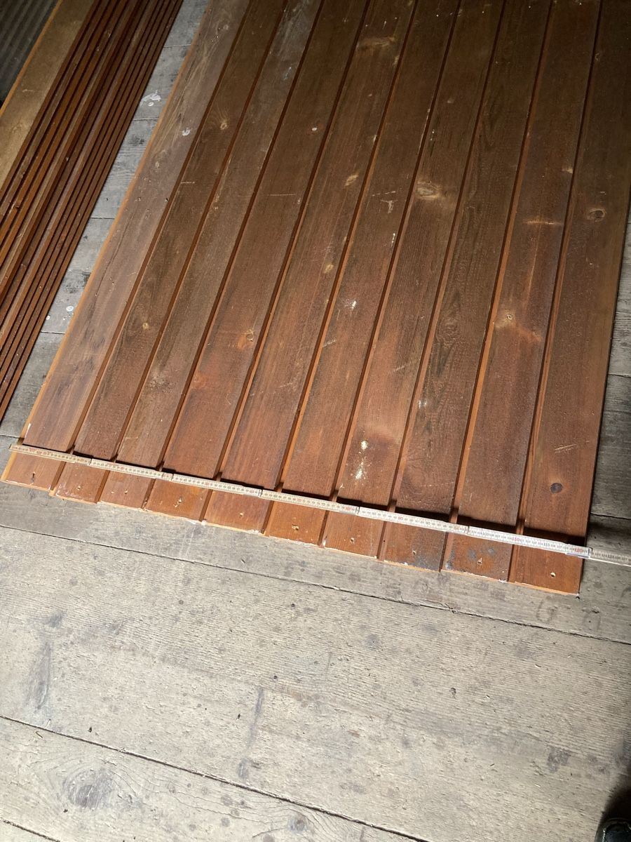 Articoli in legno: Holzschalung – Usato da Luthern Bad venduto da Peter686 4