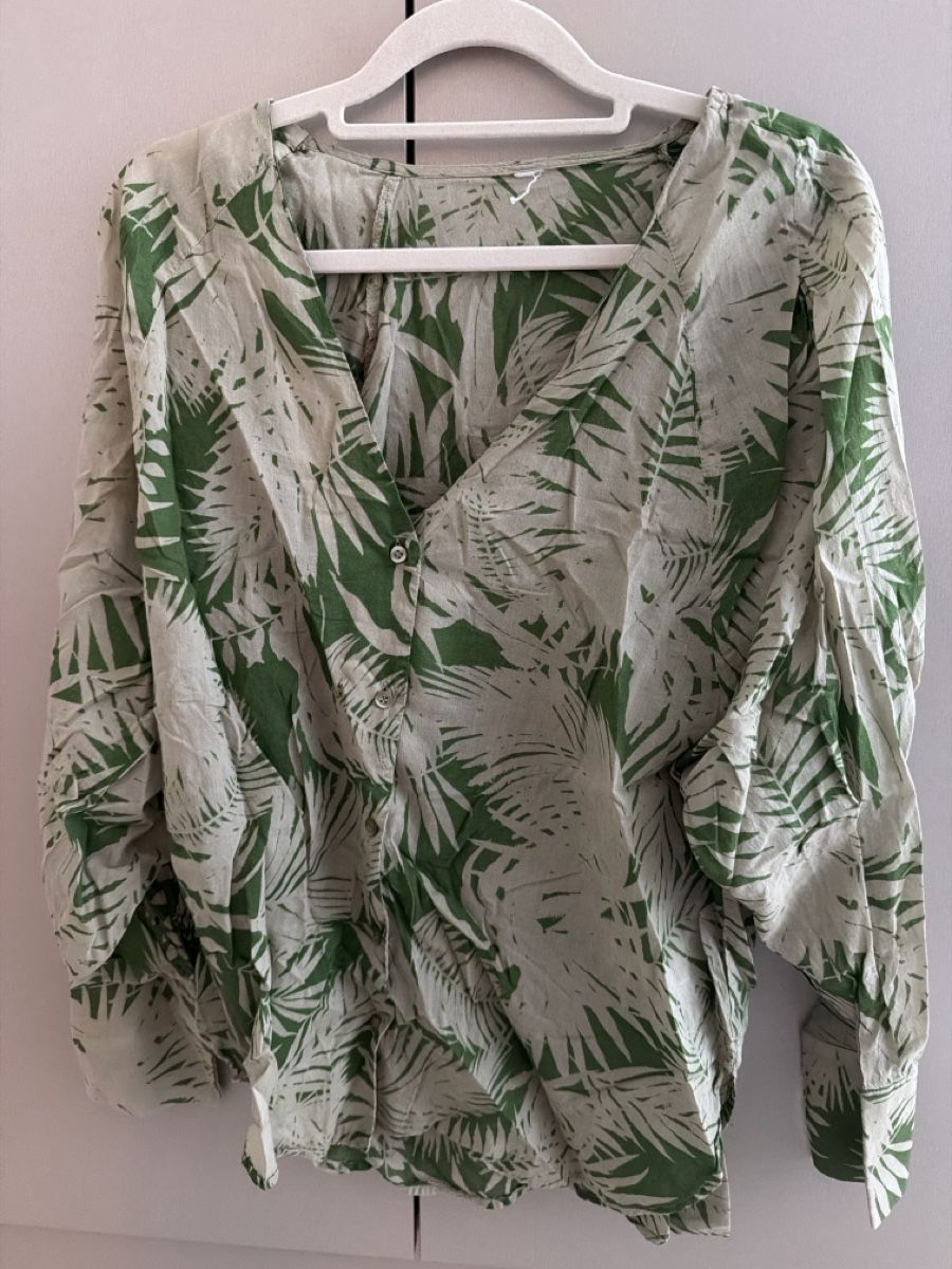 Camicette: Palm Print Blouse - Summer Vibes - Size Medium - Used – Usato da Paradiso venduto da Ixaya.studio