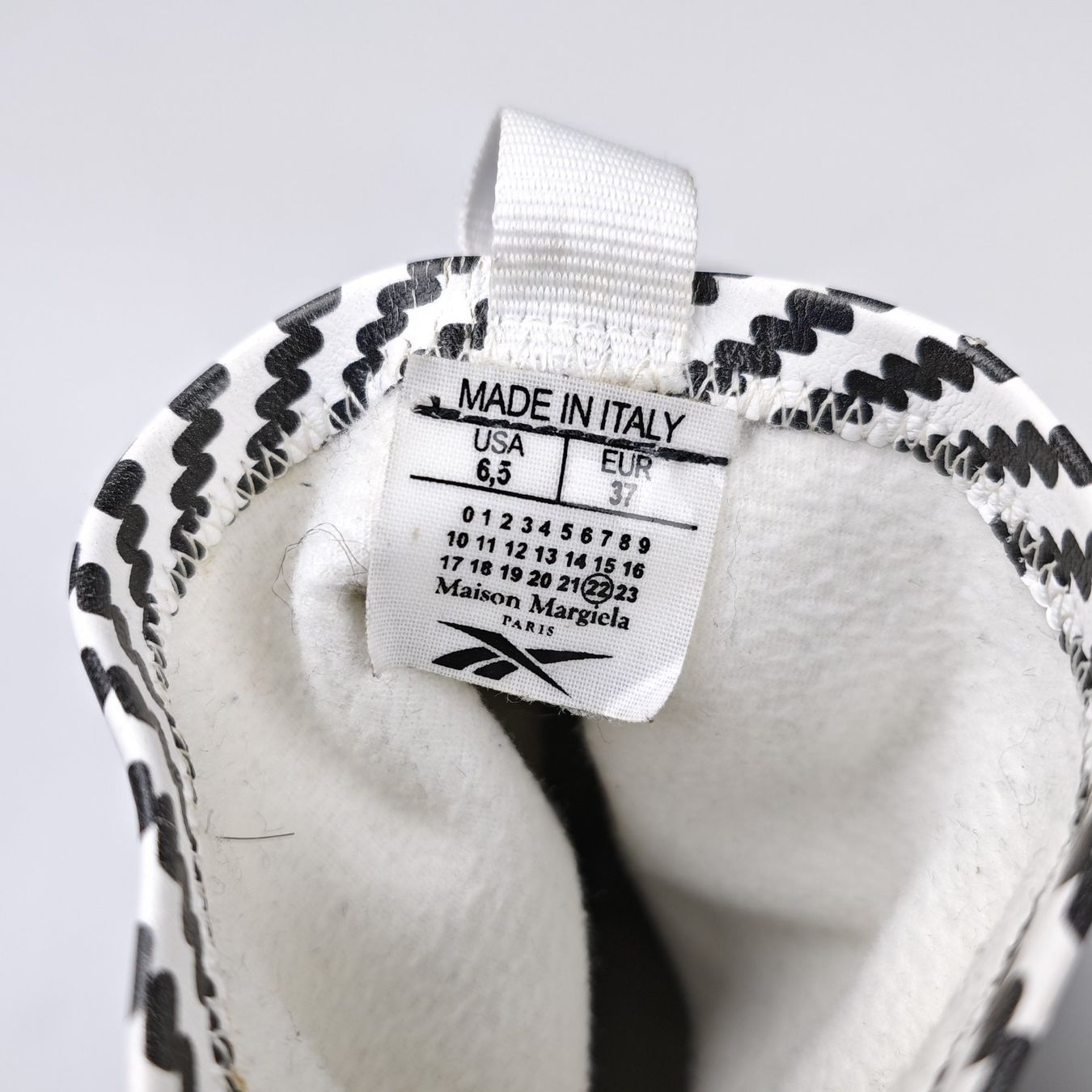 Maison Margiela Scarpe da donna: Maison Margiela x Reebok - Pull on Tabi Boots Instapump - 37 – Usato da Schaffhausen venduto da clxud 4