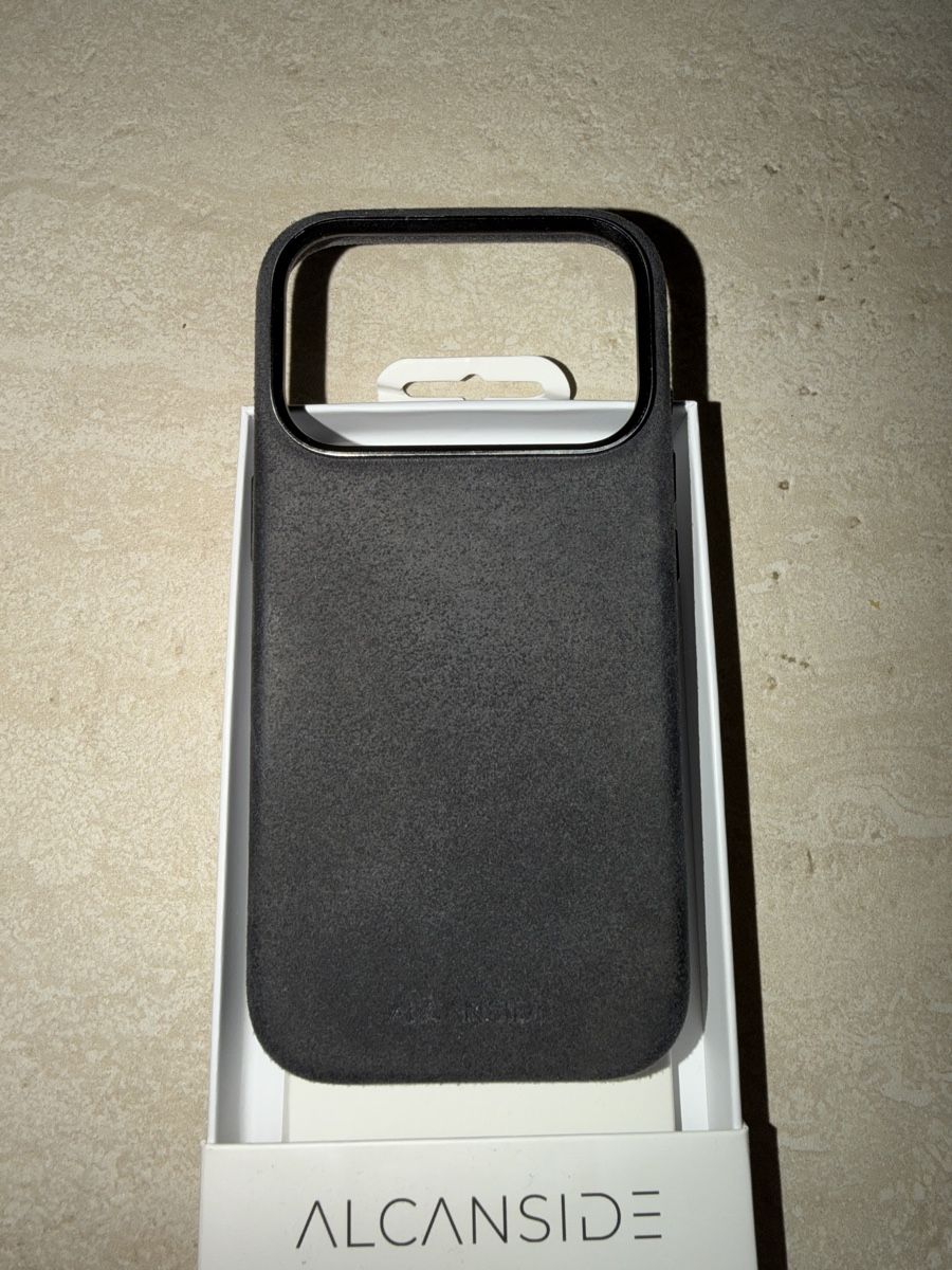 Cover & Protezioni schermo: Alcanside Hülle iPhone 17 Pro Spacegrey – Usato da Winterthur venduto da rmo_gwv8 2