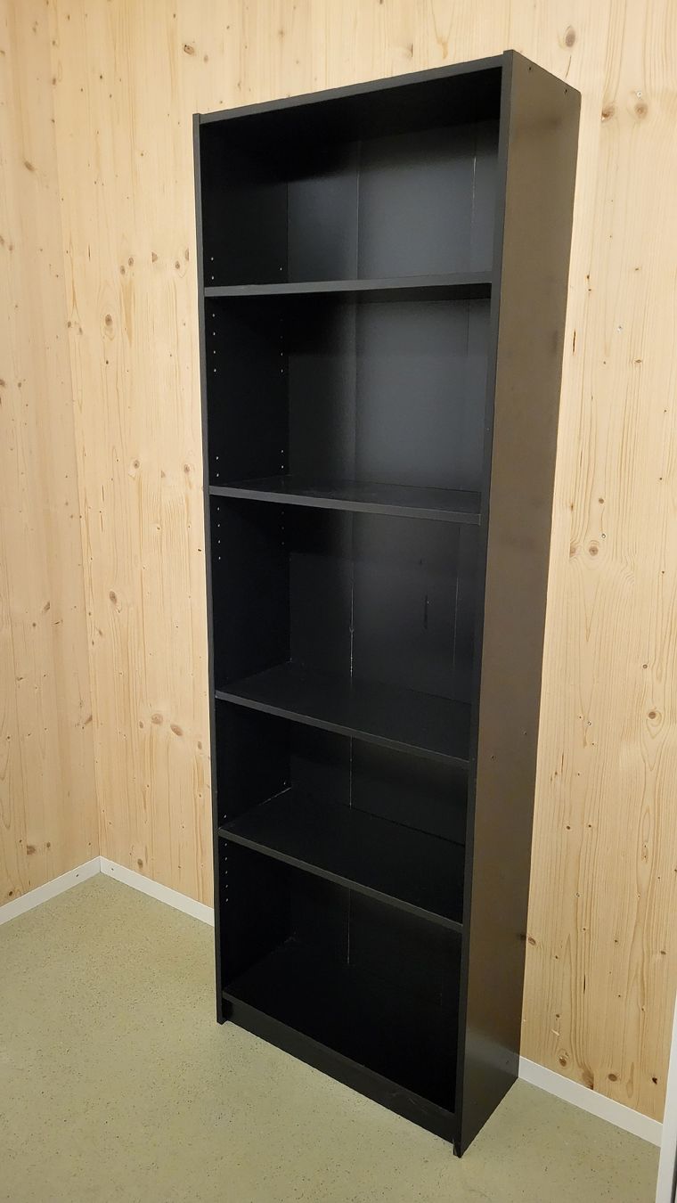 Scaffali: Gestell/ Bücherregal schwarz – Usato da Zürich venduto da alicia.martin.04 1