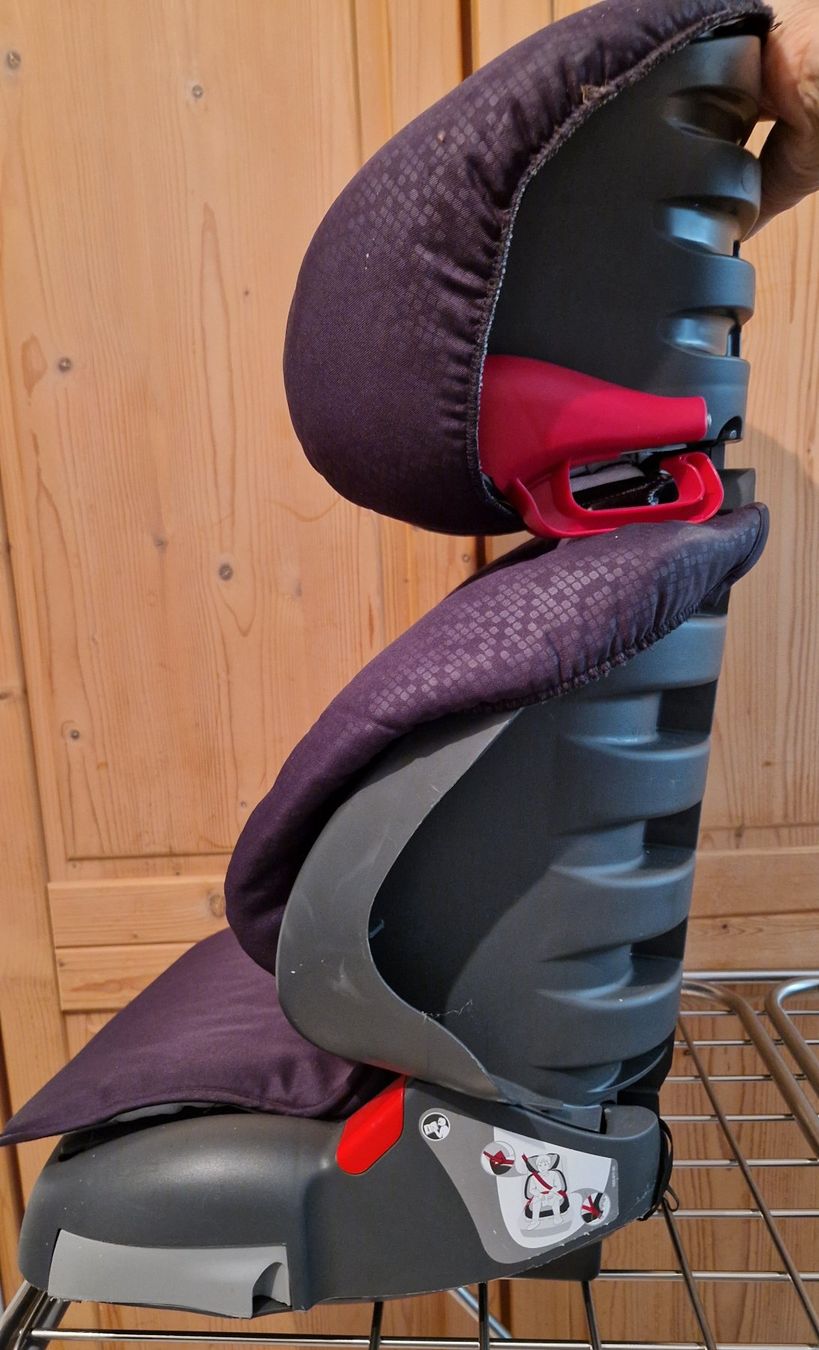 Britax Römer Sièges auto: Kindersitz Römer Britax – D'occasion à Nunningen par Gian951 2