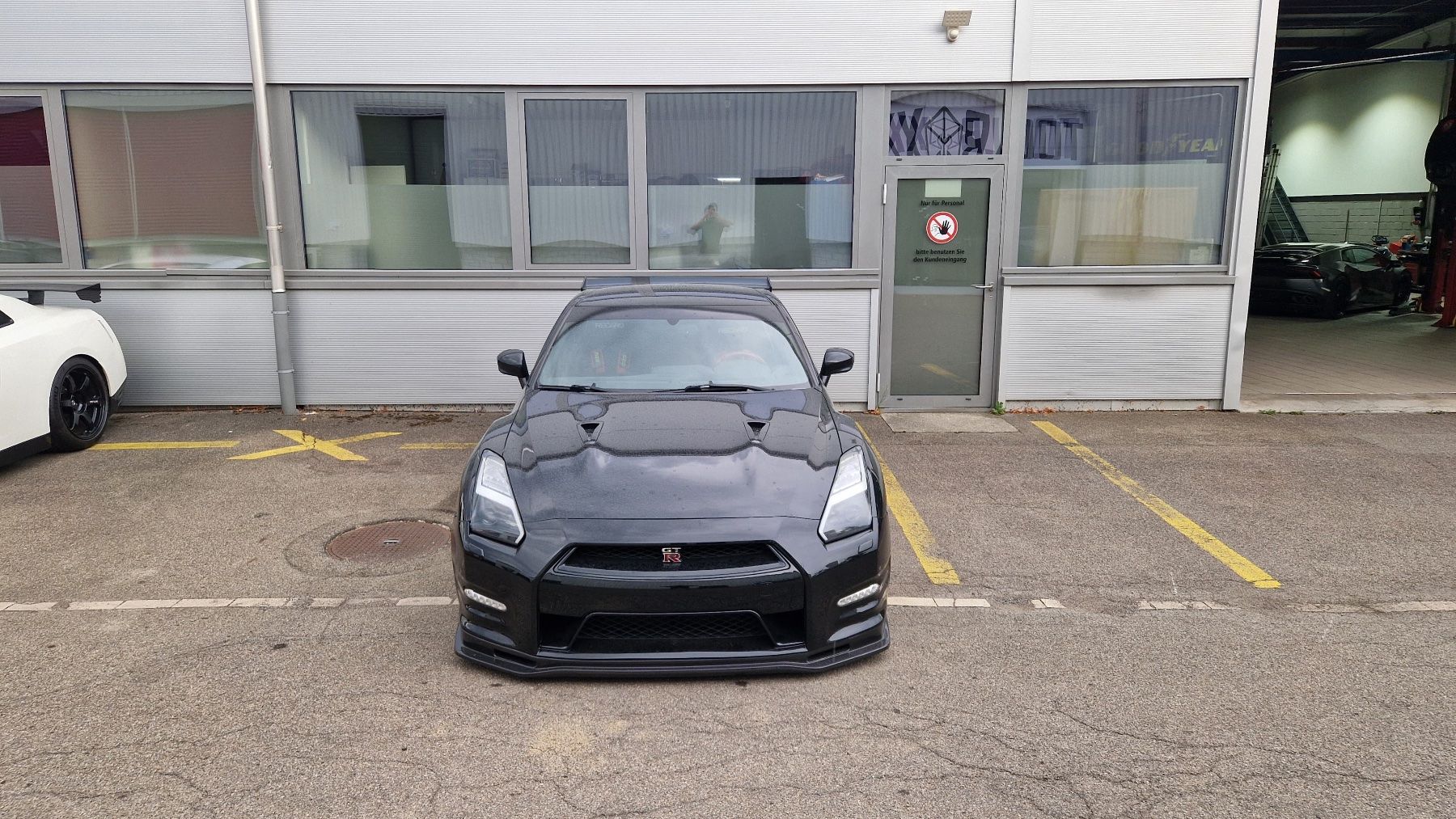 Nissan Autos: Nissan GTR R35 Black Edition – D'occasion à Kaiserstuhl AG par Markyy