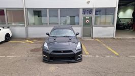 Nissan GTR R35 Black Edition