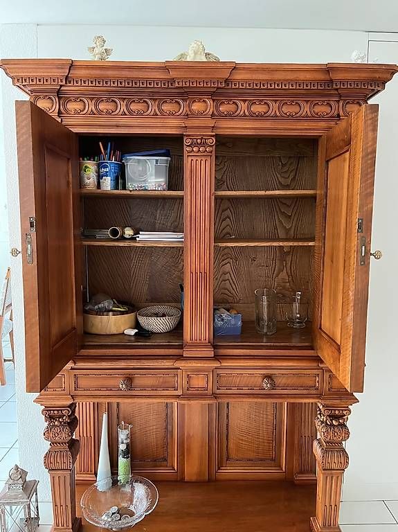 Credenze: Buffet aus massivem Holz – Usato da Bern venduto da tan_2rrh 2
