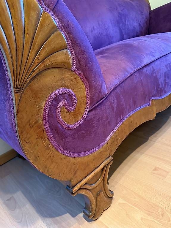 Sofas: Couch im Biedermeier Stiel, lila – Gebraucht aus Ligerz von timmna 1
