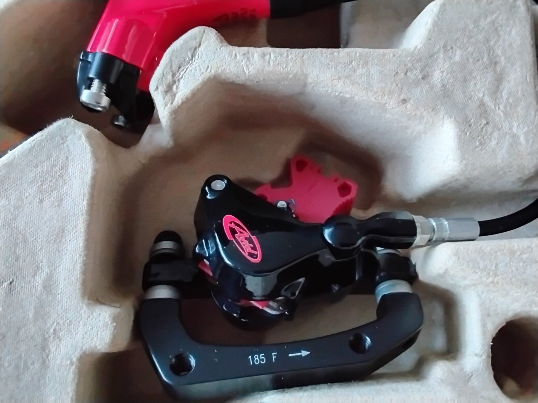 Avid Pezzi di ricambio: AVID ELIXIR CR rot/ schwarz disk brake front left – Nuovo e nell'imballaggio originale da Lohn-Ammannsegg venduto da analogis 1