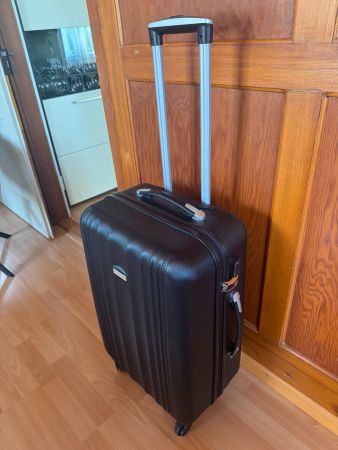 EVENTI Hartschalenkoffer, mit 4 Rollen und Zahlenschloss