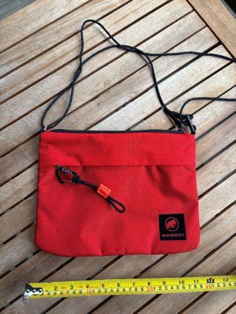 MAMMUT XERON sacoche, bag, sac, 2L rouge red rot