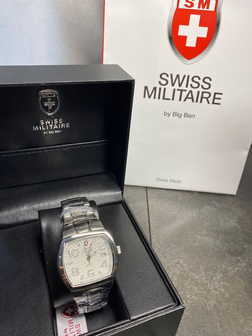 Orologi: Montre élégante NEUVE pour homme – Nuovo e nell'imballaggio originale da Nyon venduto da stylevintage79 4