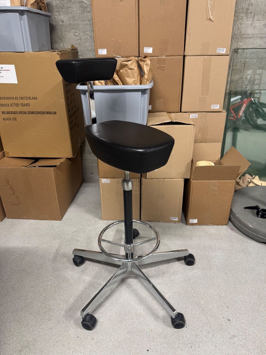 Chaises: Ergonomischer Arbeitsstuhl – D'occasion à Luterbach par Silvan1898
