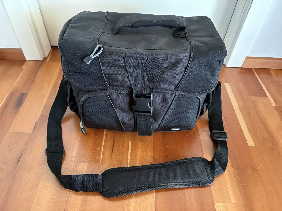 Hama Borse: Hama Kamera Tasche / Rexton 200 – Usato da Rümlang venduto da euqinom16
