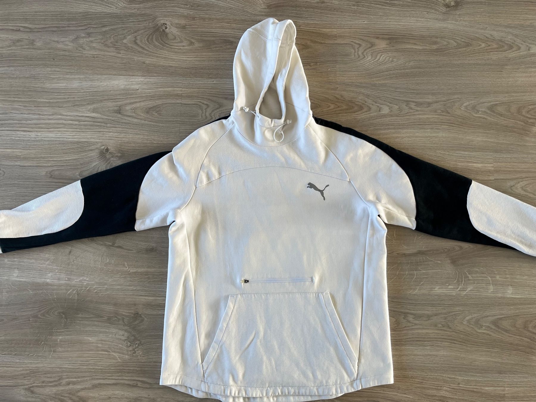 Puma Maglioni & Felpe: Hoody Puma – Usato da Morbio Inferiore venduto da mad_wh5n 2