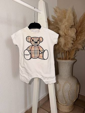 Barboteuse Burberry Bébé 1 Mois