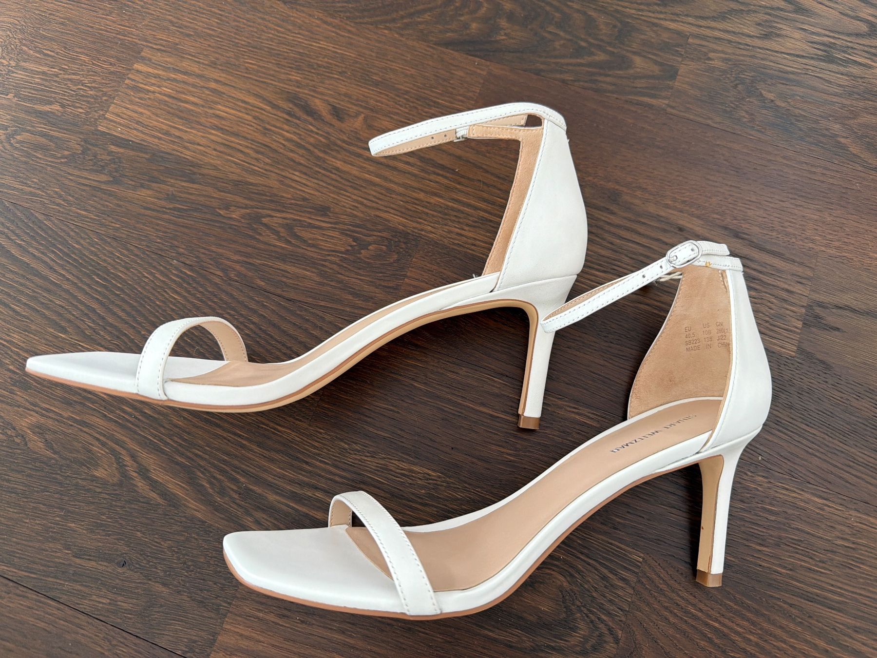 Stuart Weitzman Chaussures femmes: Sandale Stuart Weitzman Gr 40.5 – Neuf avec emballage d'origine à Lyss par Shantishiva