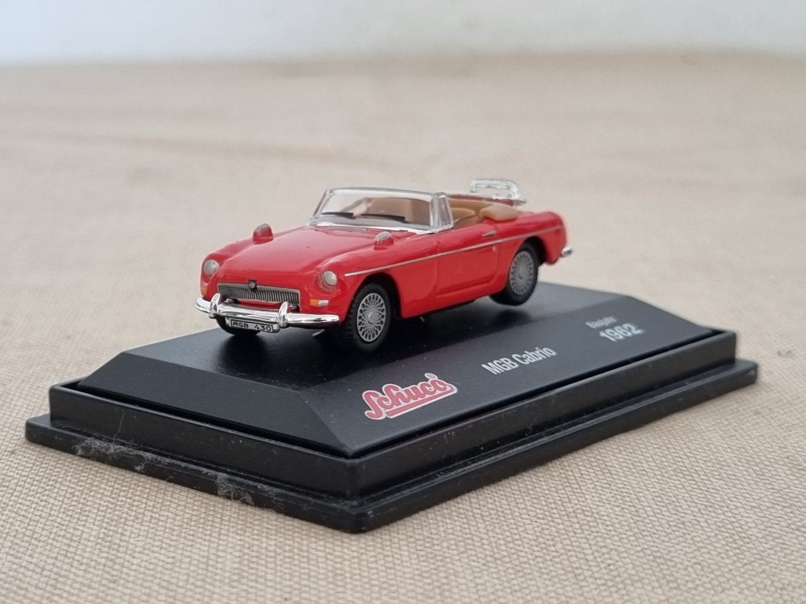 Schuco Modellini d'auto: Schuco MGB Cabrio – Nuovo (secondo la descrizione) da Pratteln venduto da heinz321